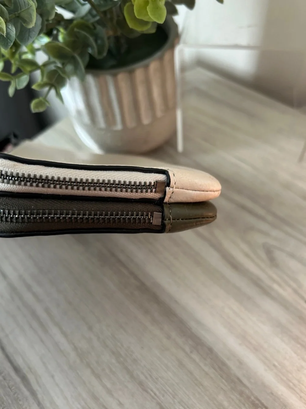 Coach Olive Green and Cream Pebbled Leather Double Zip Wristlet - Picture 5 of 10